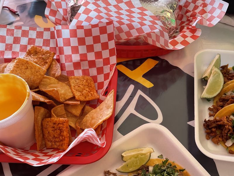 Big Poppas Tacos food